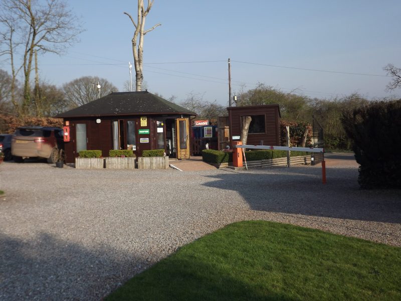 Fox Leisure site - Devon - 4244