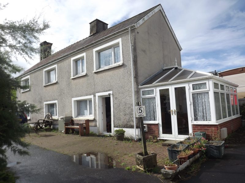 Fox Leisure site - Carmarthenshire - 4250