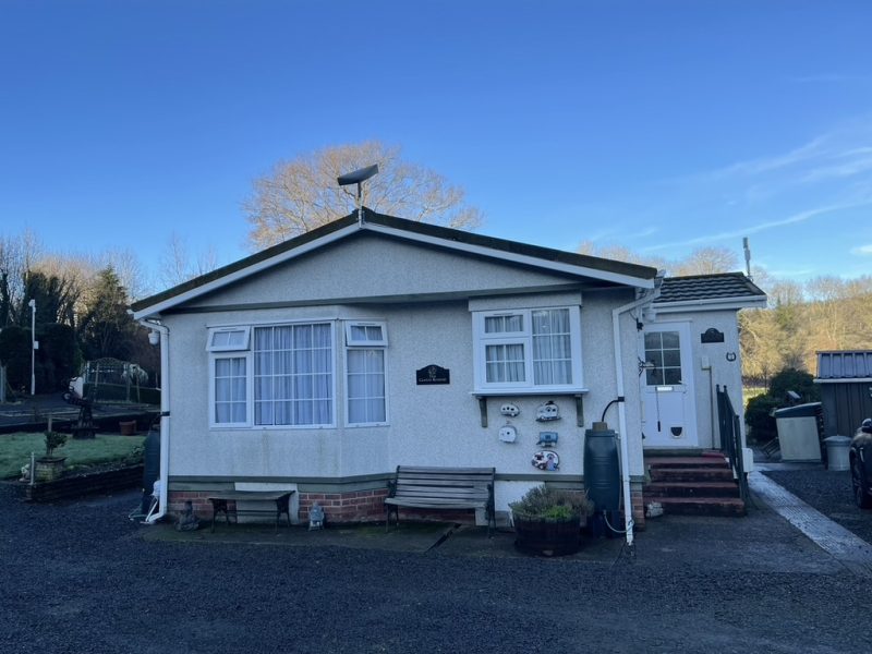 Fox Leisure site - Powys - 4279