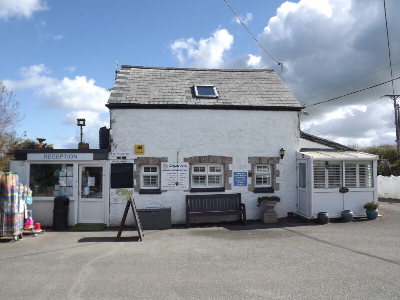 Fox Leisure site - Cornwall - 4280