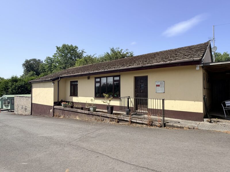 Fox Leisure site - Ceredigion - 4300